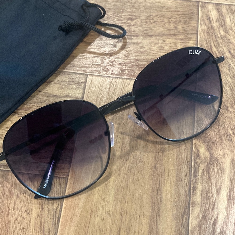 Quay Jezabell Sunglasses